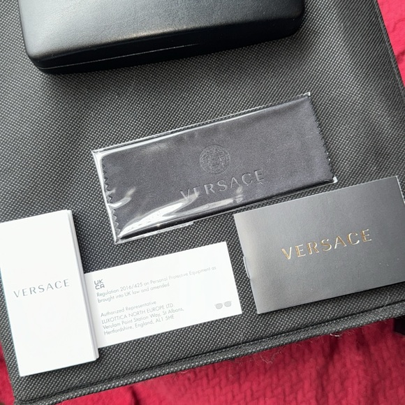 Versace Red Sunglasses - Picture 9 of 11